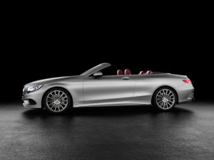 Mercedes-Benz S-Klasse Cabrio ( A 217 ) 2015. S 500 mit AMG-Line, Alanitgrau magno, Leder bengalrot/schwarz